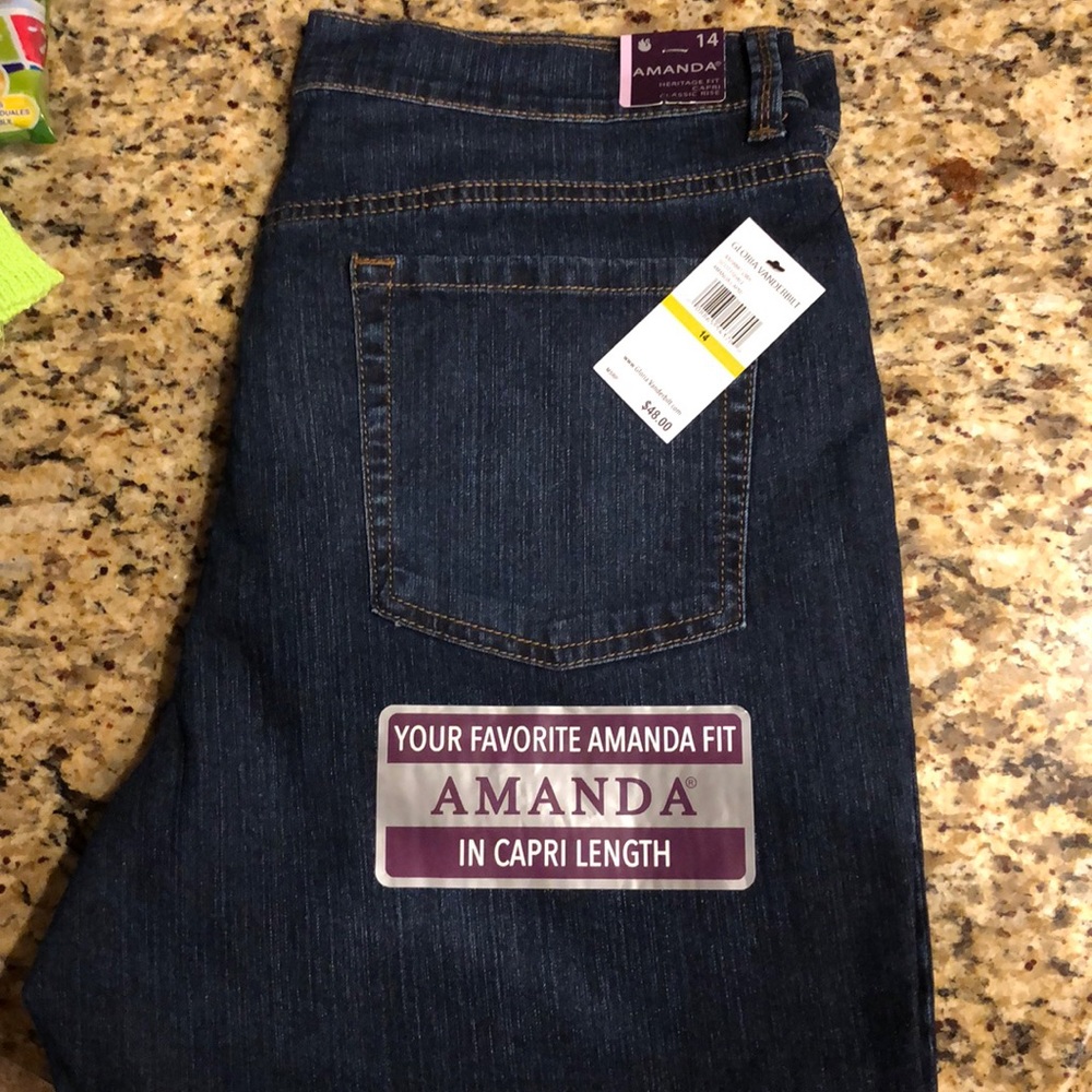 Capri jeans